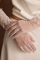 Etoile White Lace Trim Gloves