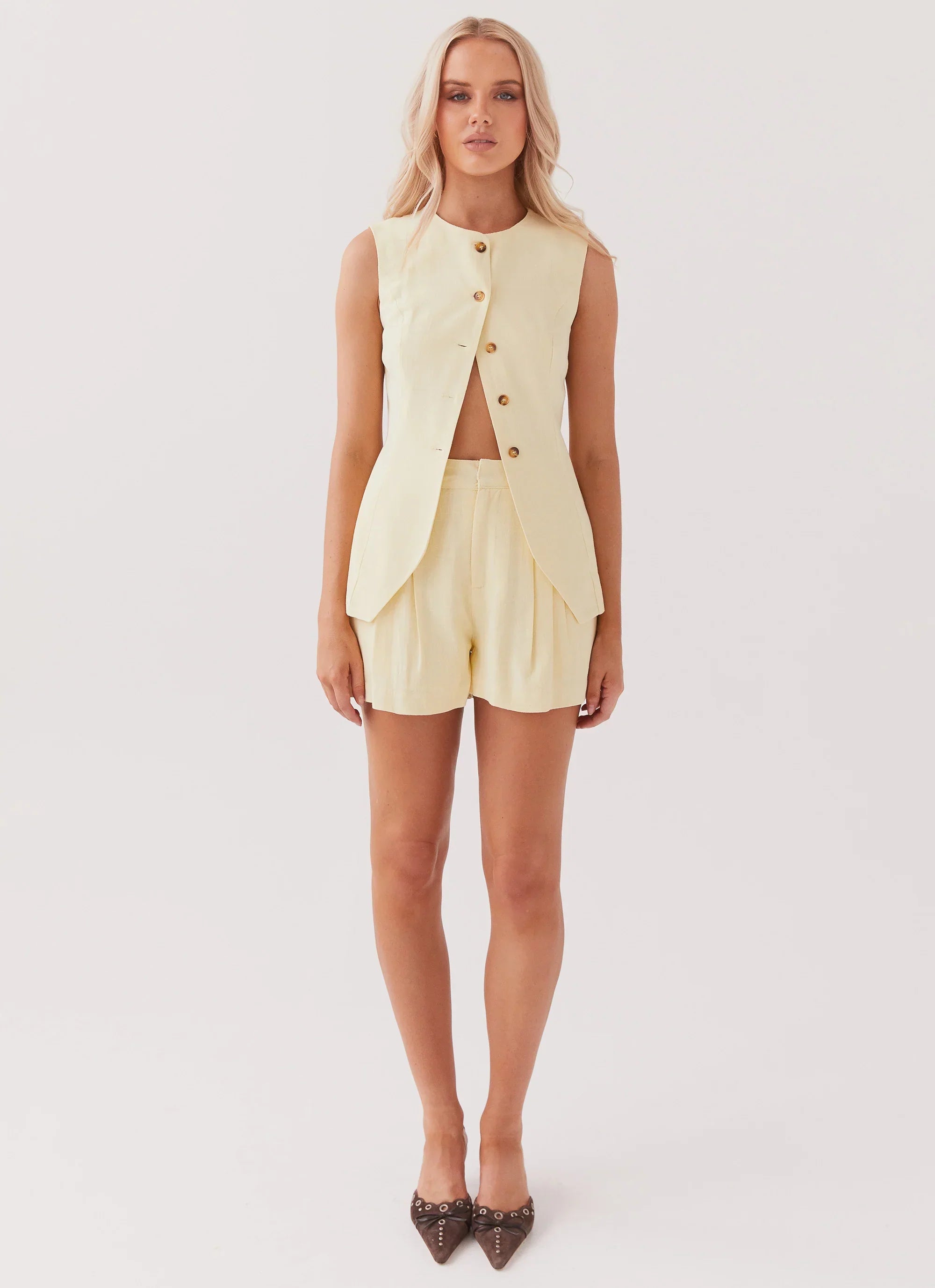 Born For Bordeaux Linen Vest - Lemon