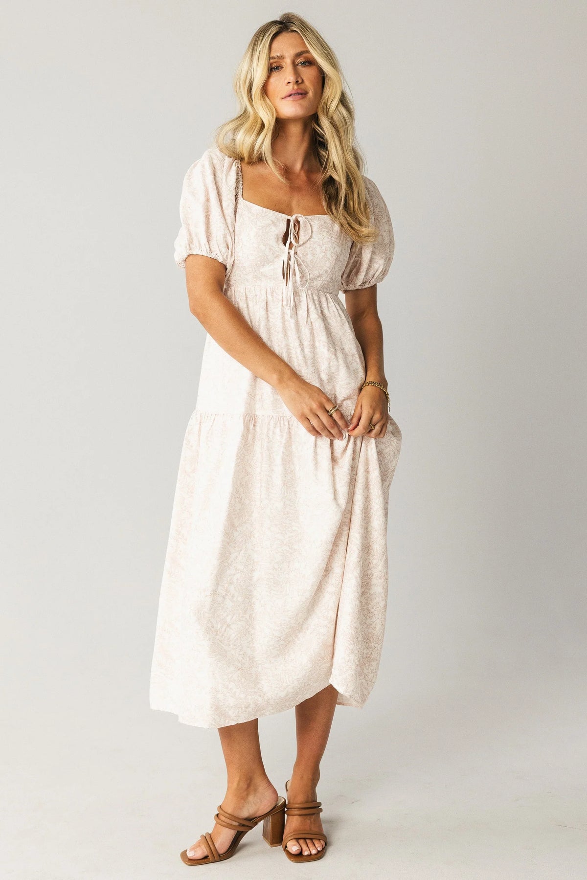 Kelsie Floral Midi Dress in Pink